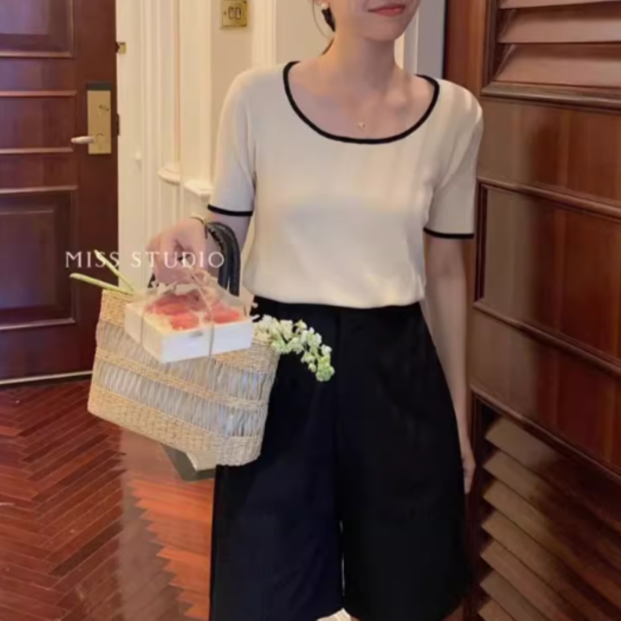 骨格ウェーブ ハイウエスト カジュアルルーズショートパンツ